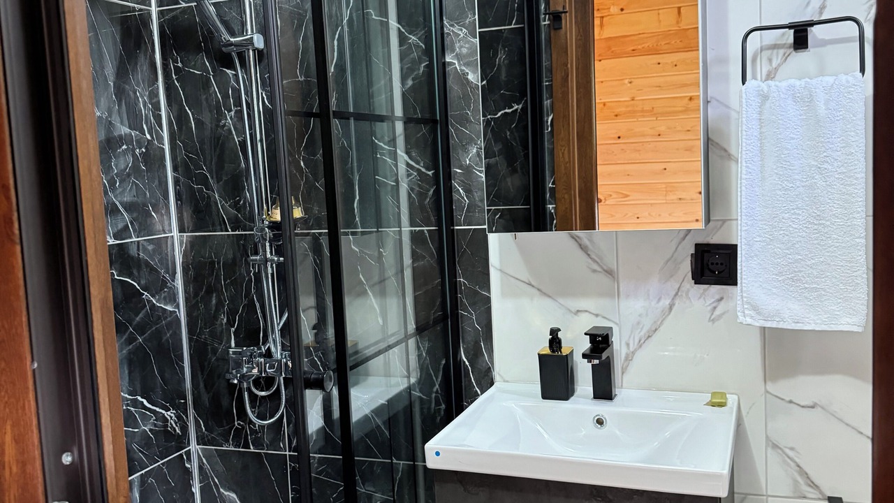 Photo of Bathroom in Camlihemsin
