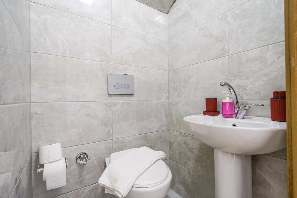Photo of Bathroom in Goynuk
