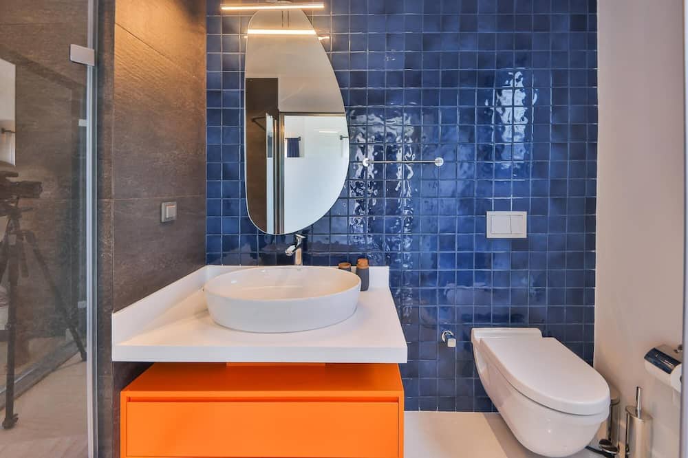 Photo of Bathroom in Demre