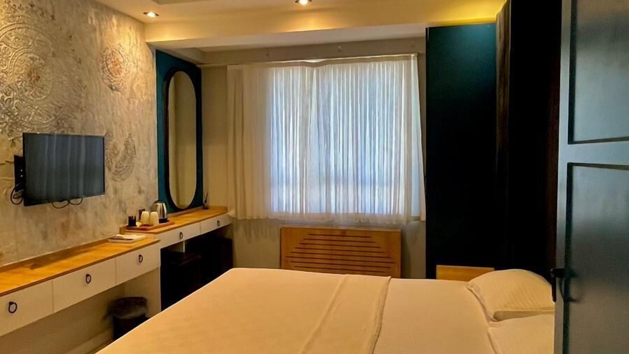 Photo of Bedroom in Batman