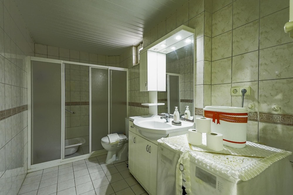 Photo of Bathroom in Guzeloba Mahallesi