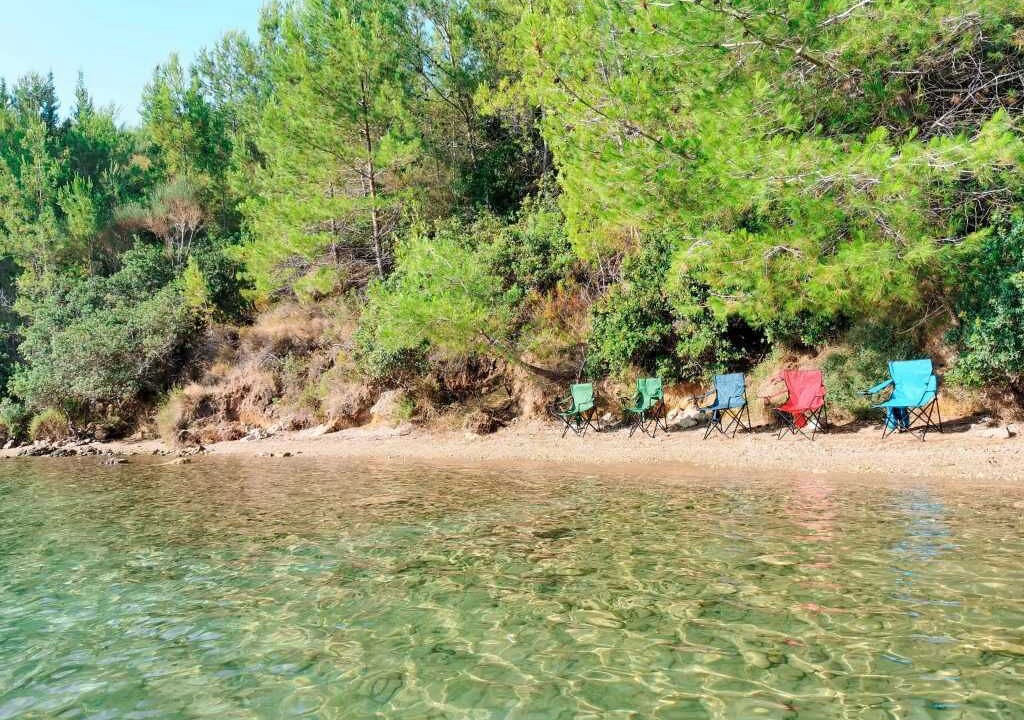 Photo of Others in Akbuk