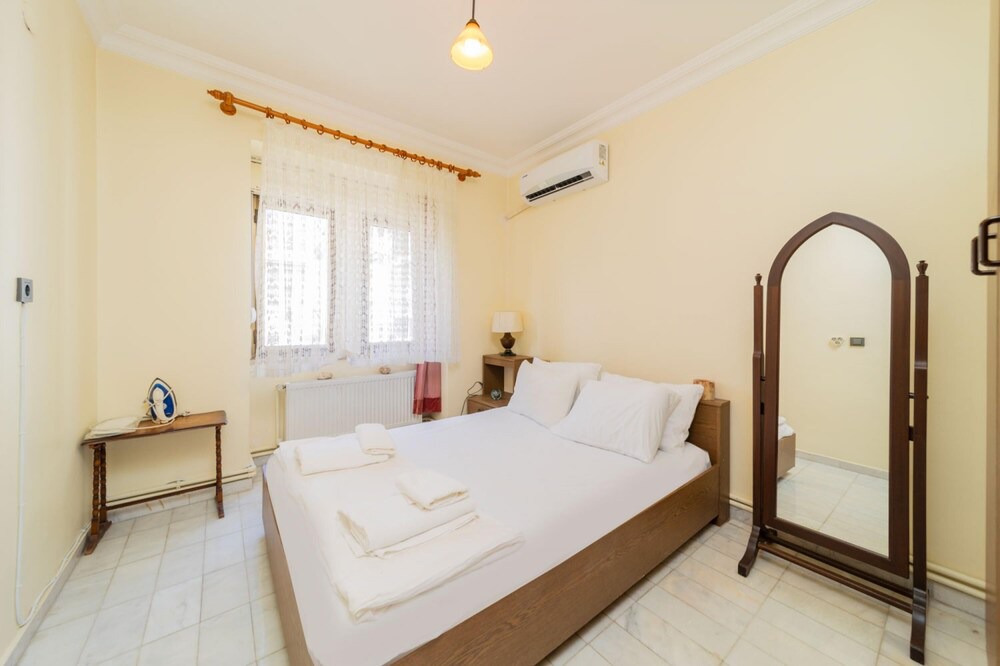 Photo of Bedroom in Guzeloba Mahallesi