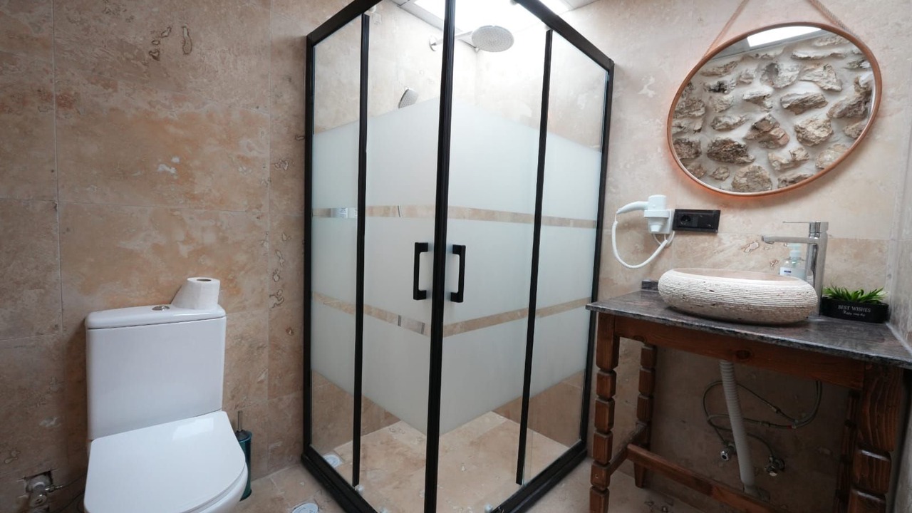 Photo of Bathroom in Midyat