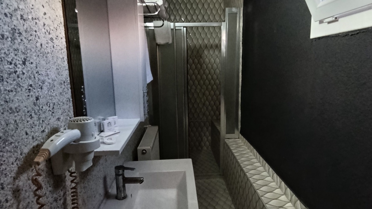 Photo of Bathroom in Yenimahalle