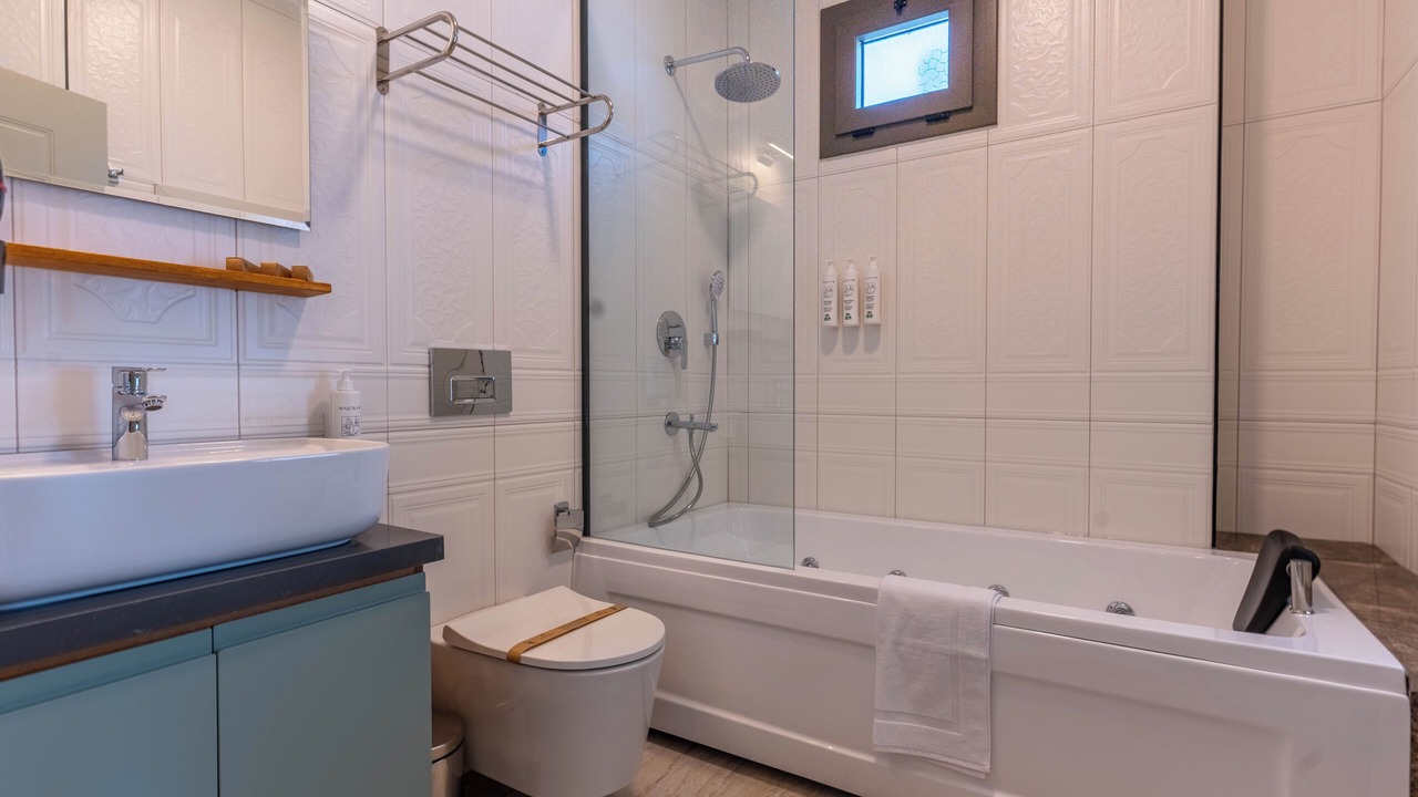Photo of Bathroom in Altınova