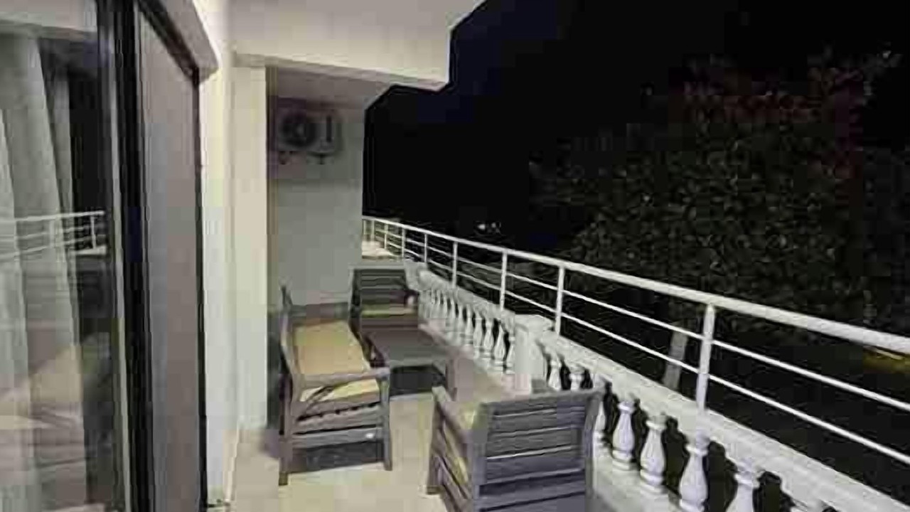 Photo of Patio Balcony in Oren