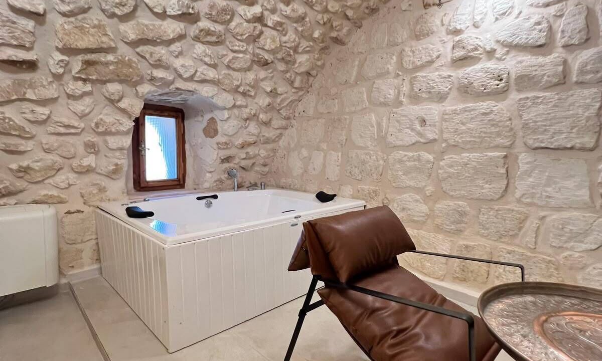 Photo of Bathroom in Midyat