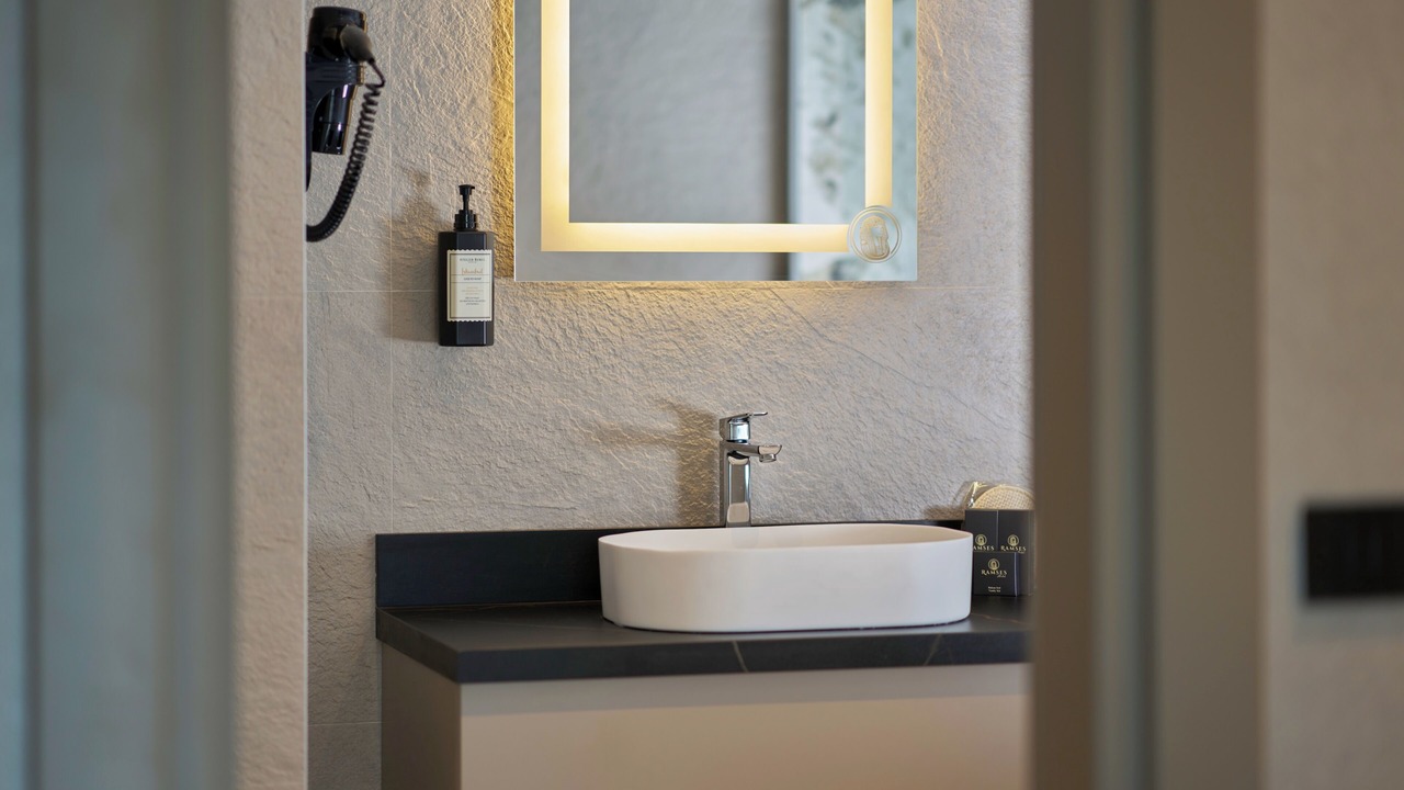 Photo of Bathroom in Izmir City Centre