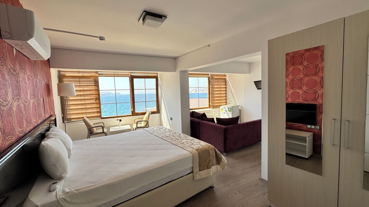 Photo of Bedroom in Karaburun