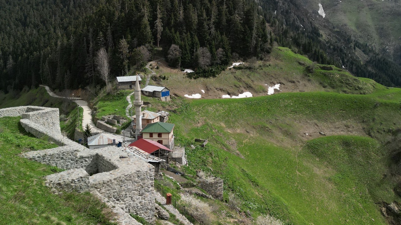 Photo of Others in Camlihemsin