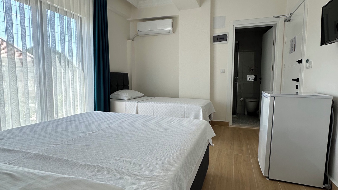 Photo of Bedroom in Ezine