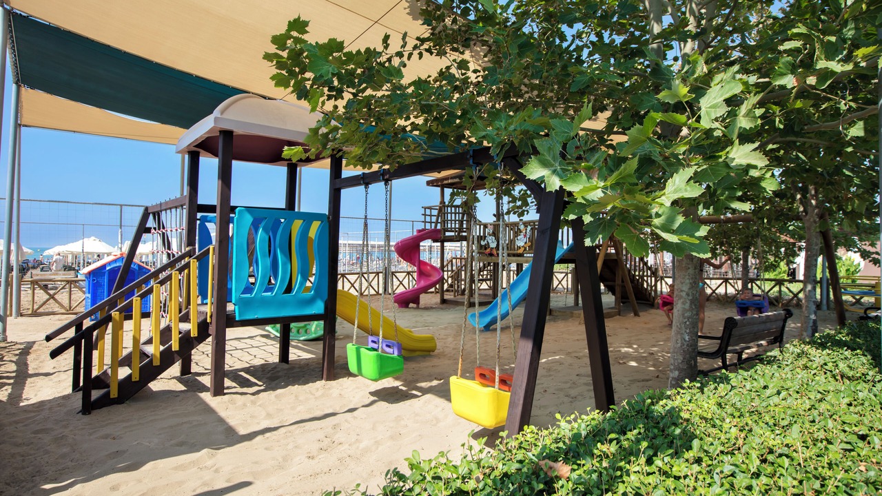 Photo of Outdoor in Side