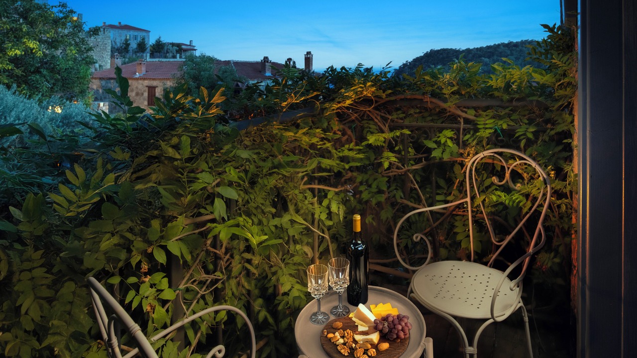 Photo of Patio Balcony in Adatepe