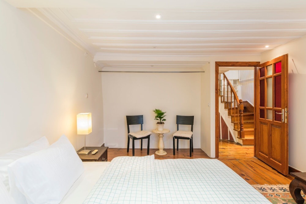 Photo of Bedroom in Cihangir