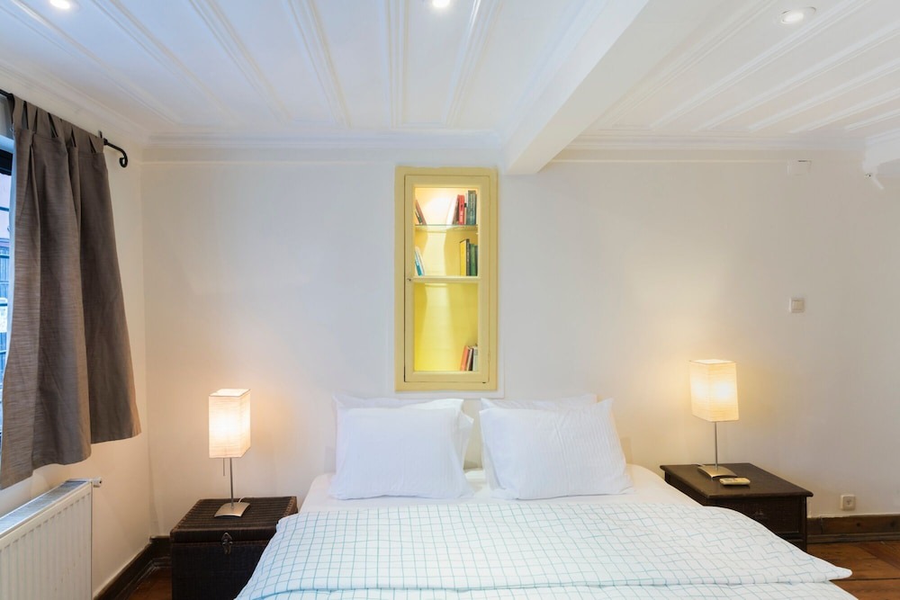 Photo of Bedroom in Cihangir