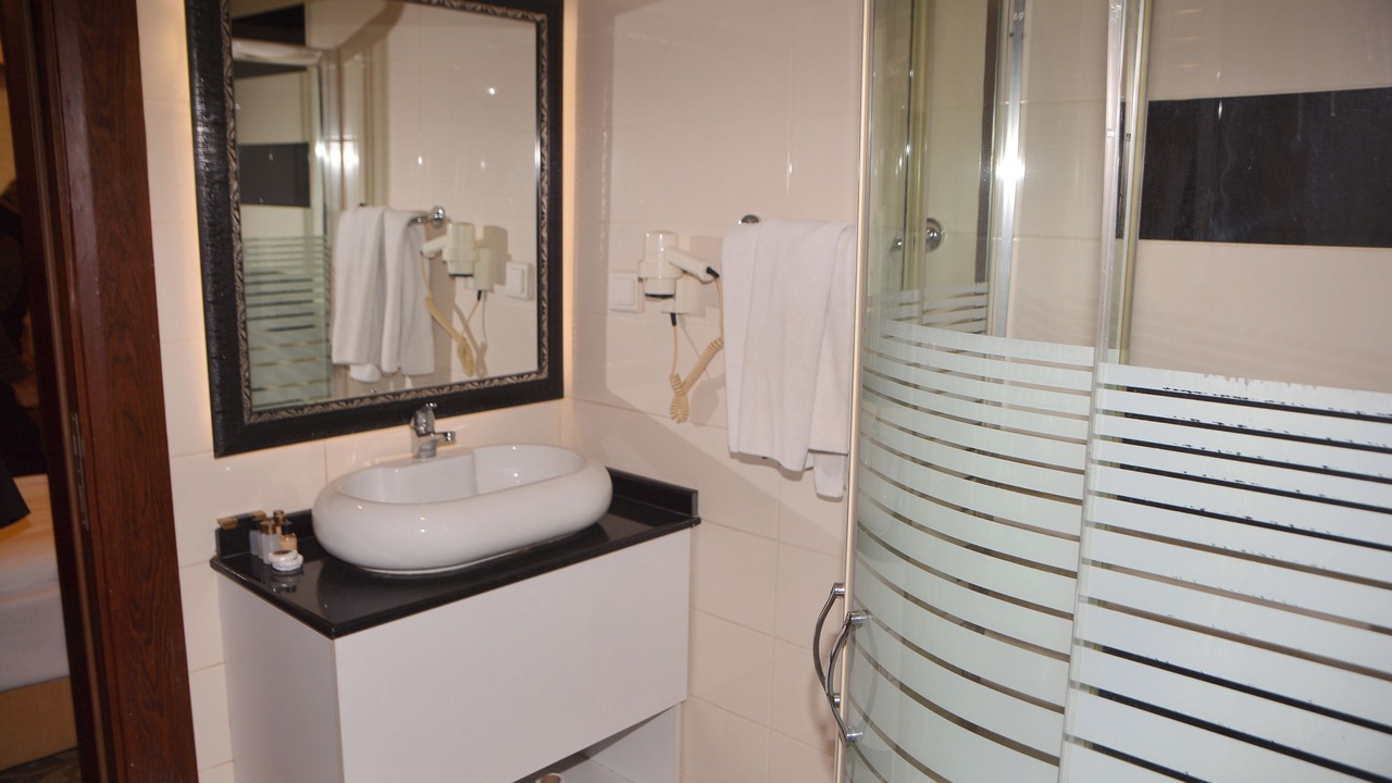 Photo of Bathroom in Kizilay