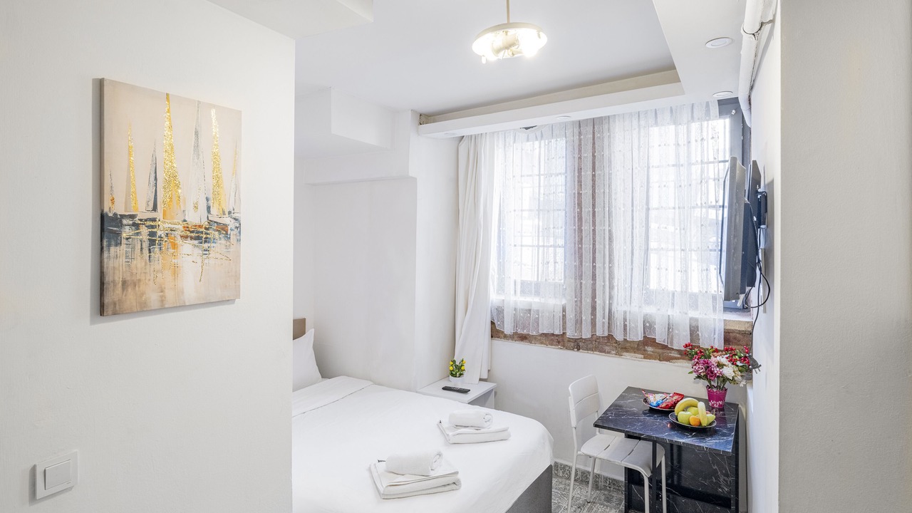 Photo of Bedroom in Taksim