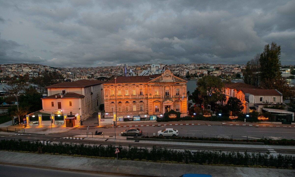 Photo of Outdoor in Istanbul City Center