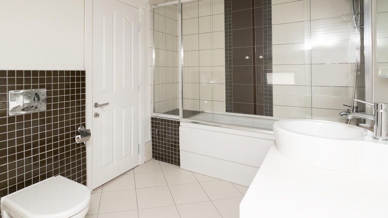 Photo of Bathroom in Lara