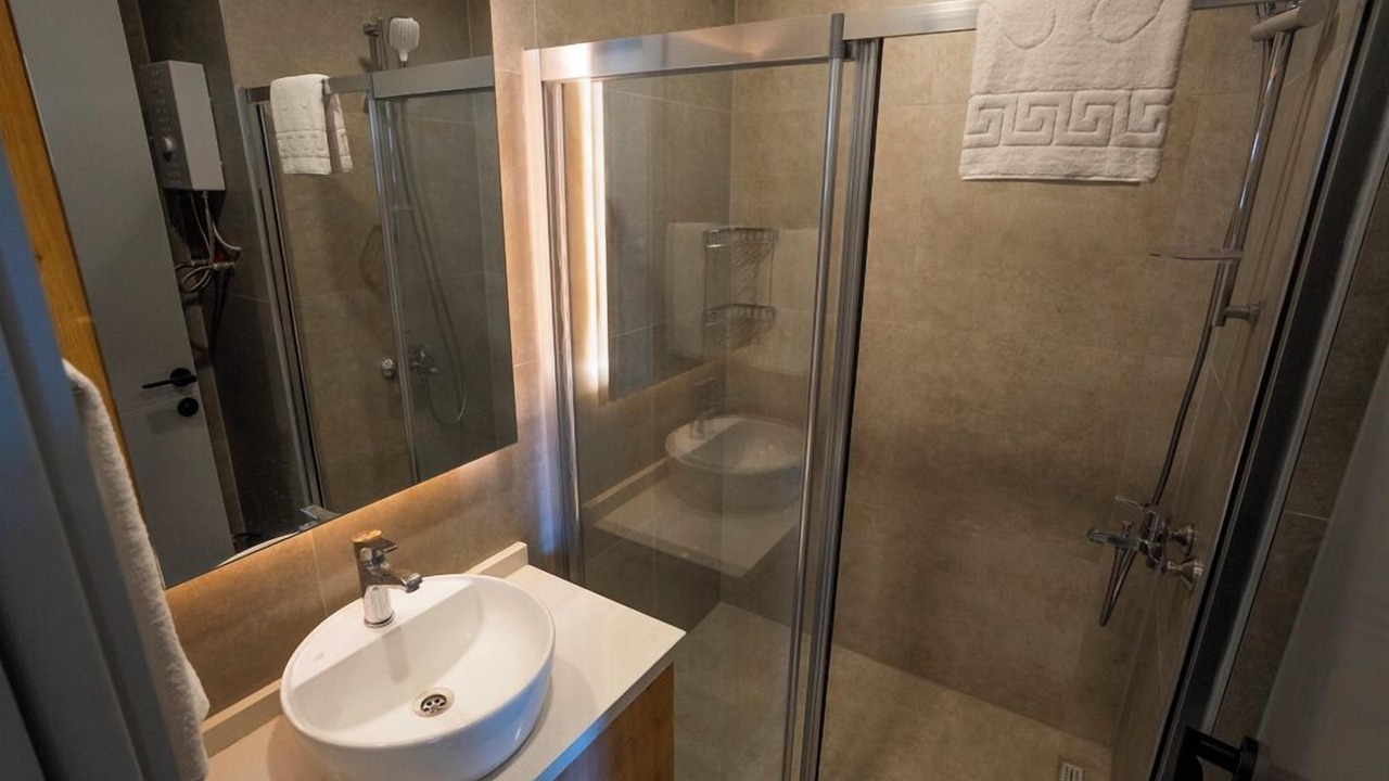 Photo of Bathroom in Lara