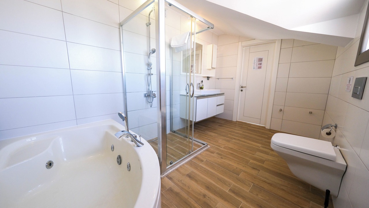 Photo of Bathroom in Oludeniz
