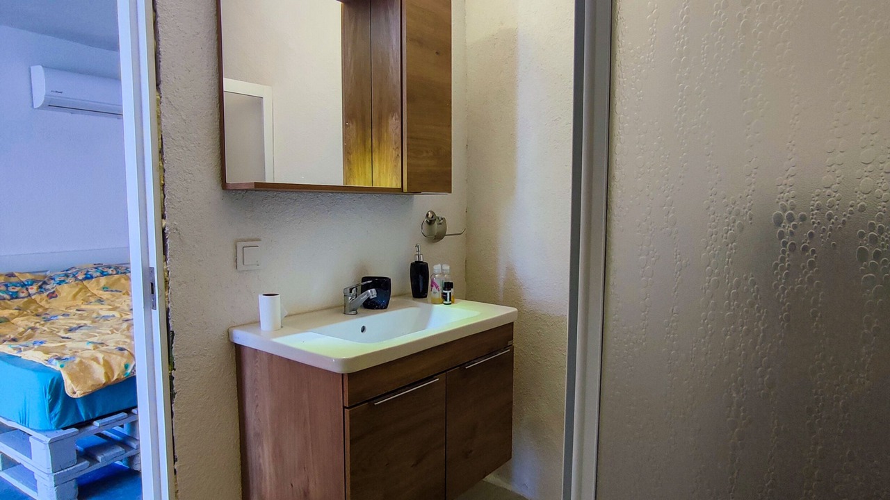 Photo of Bathroom in Karabag