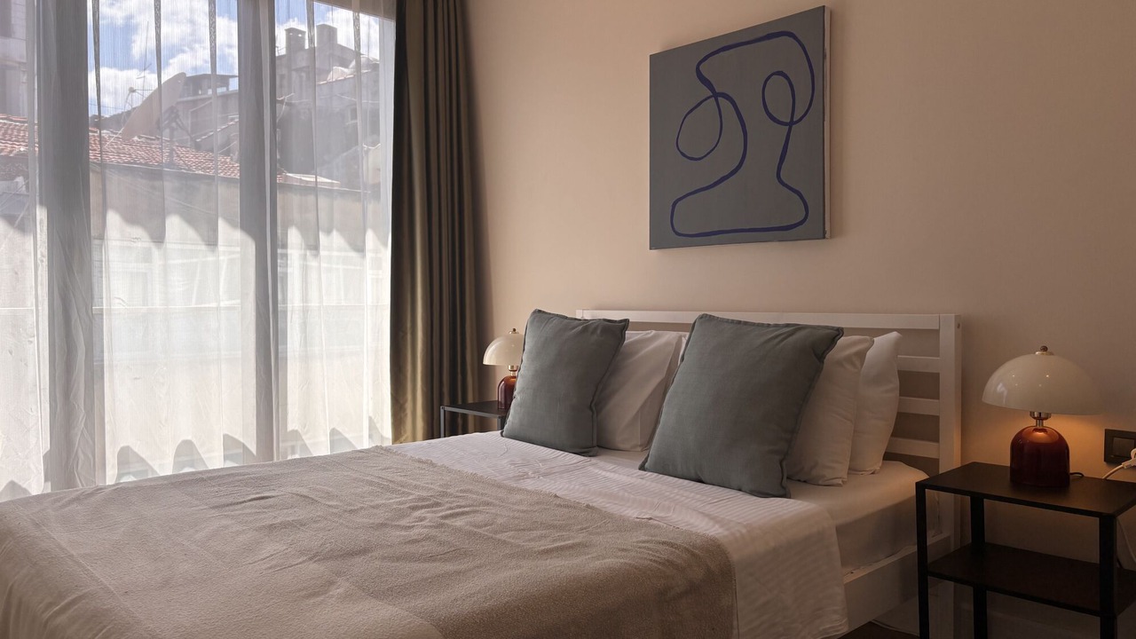 Photo of Bedroom in Osmanbey