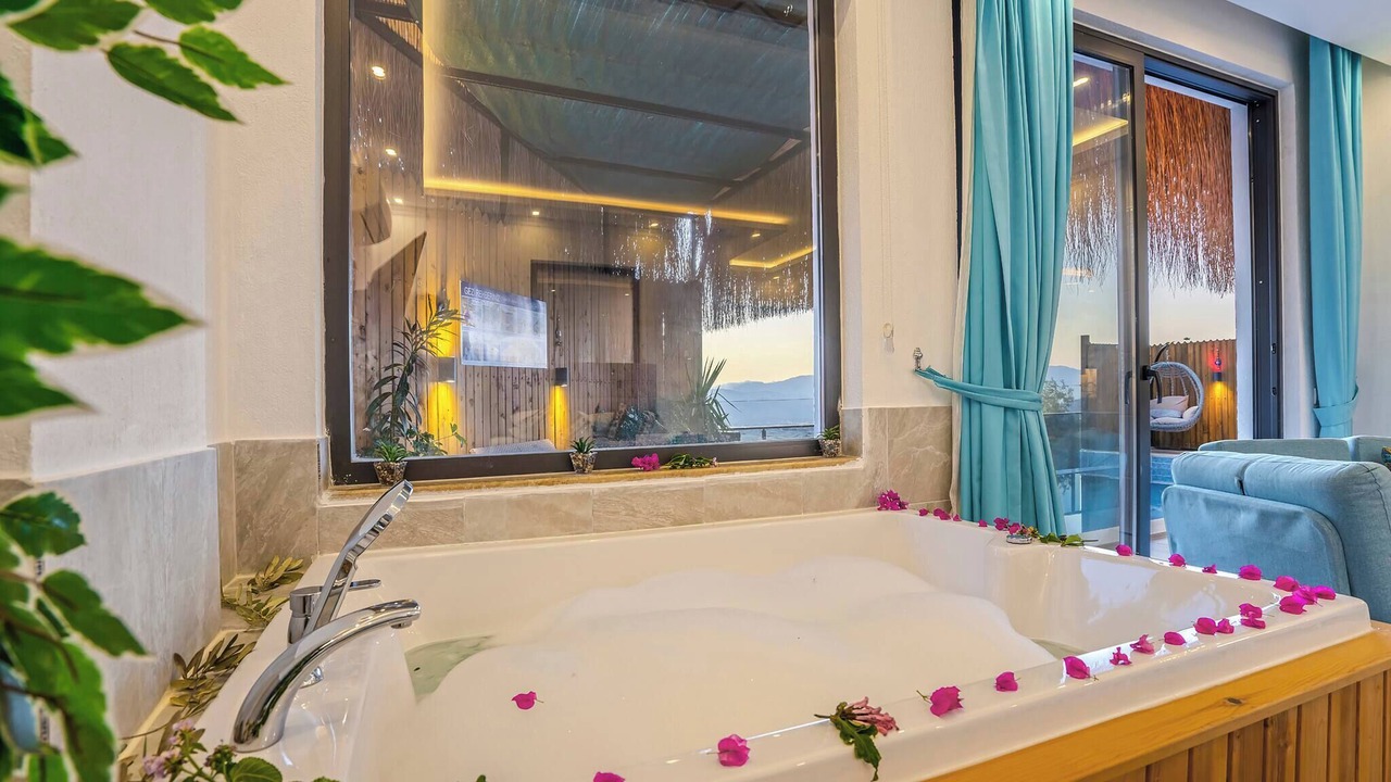 Photo of Bathroom in Uzumlu