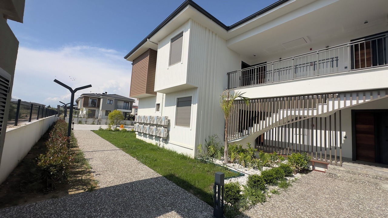 Photo of Outdoor in Side
