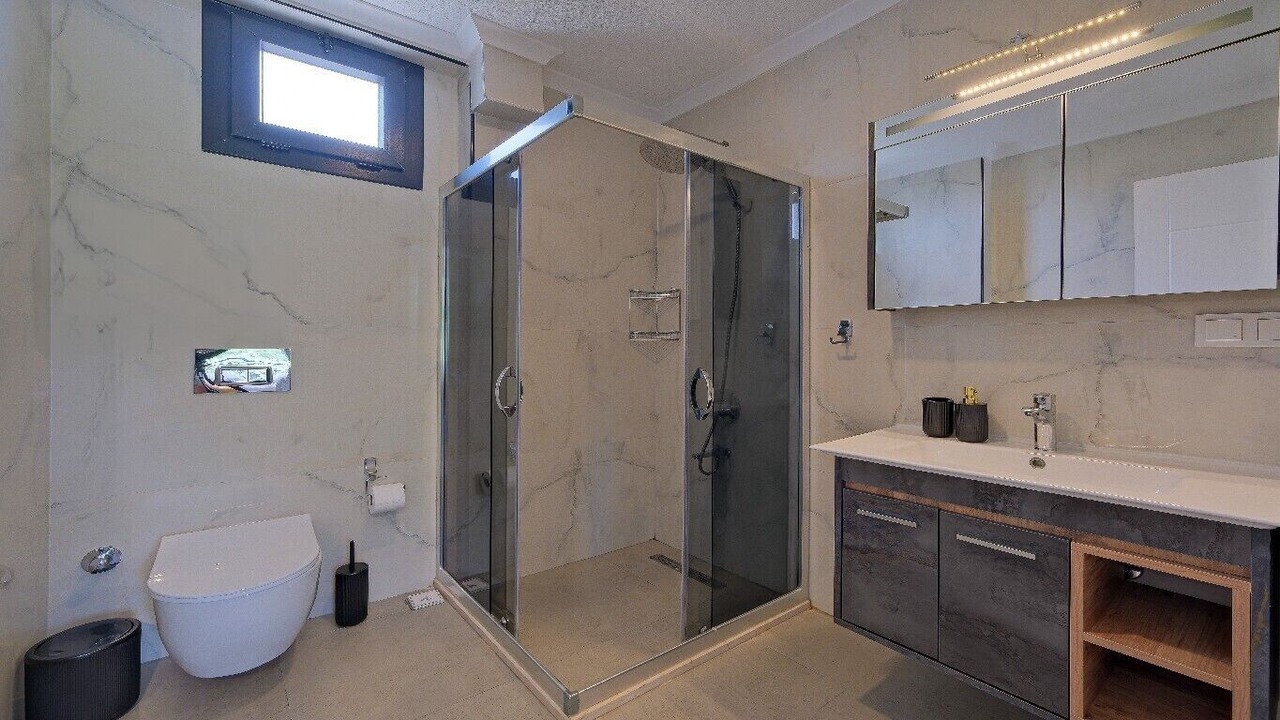 Photo of Bathroom in Oludeniz