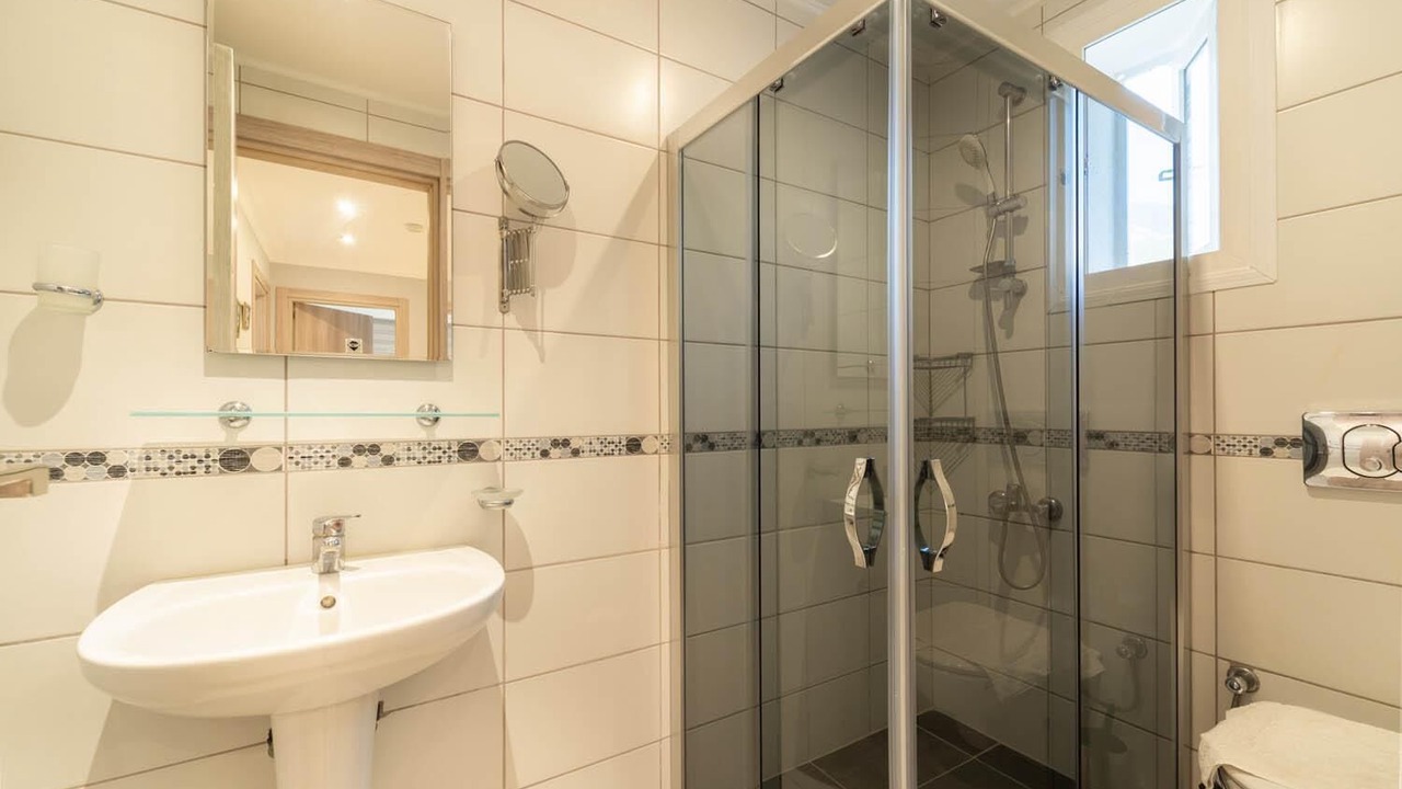 Photo of Bathroom in Oludeniz