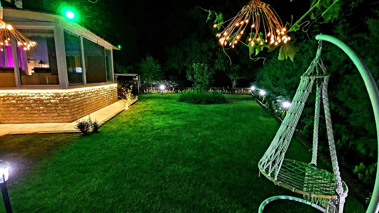 Photo of Outdoor in Nar
