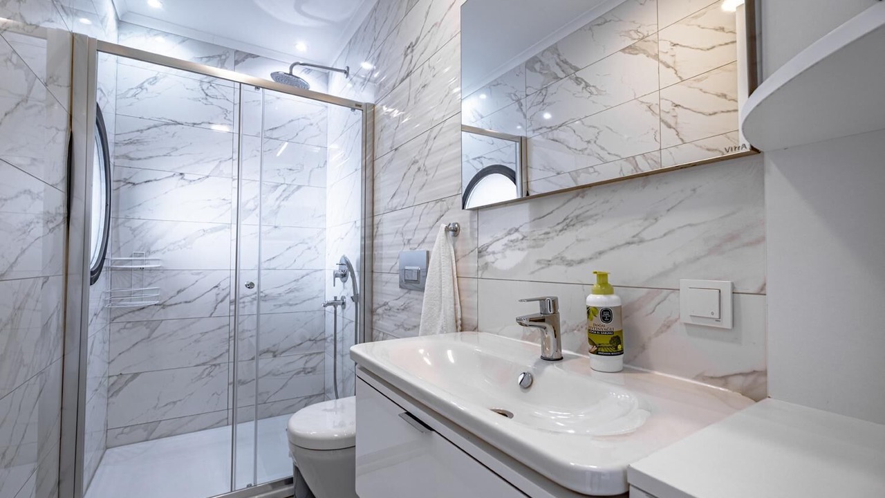 Photo of Bathroom in Geris