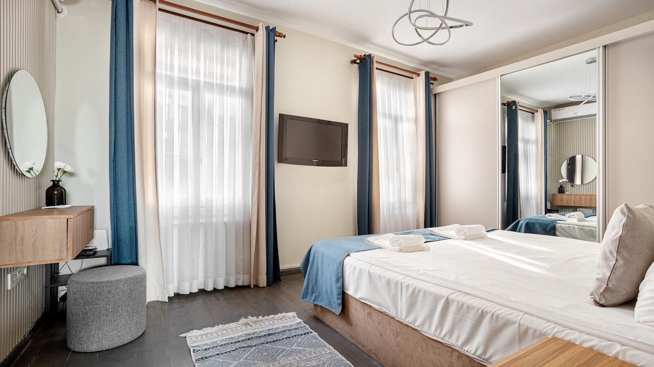 Photo of Bedroom in Galata