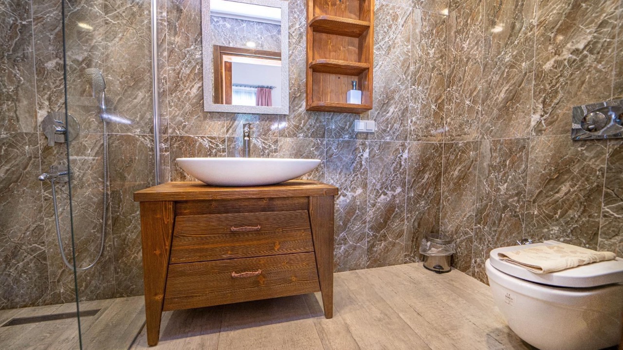 Photo of Bathroom in Keciler