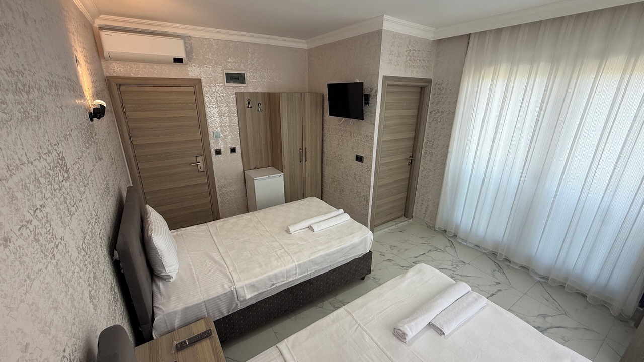 Photo of Bedroom in Ezine