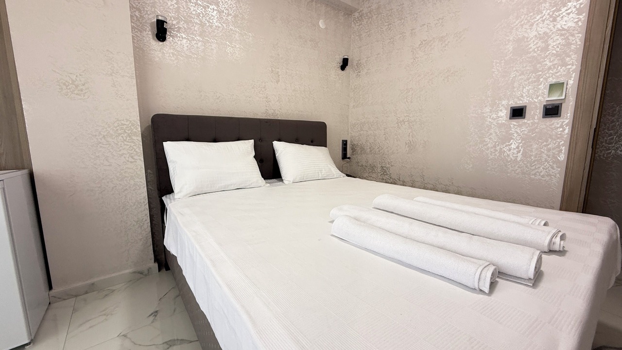 Photo of Bedroom in Ezine