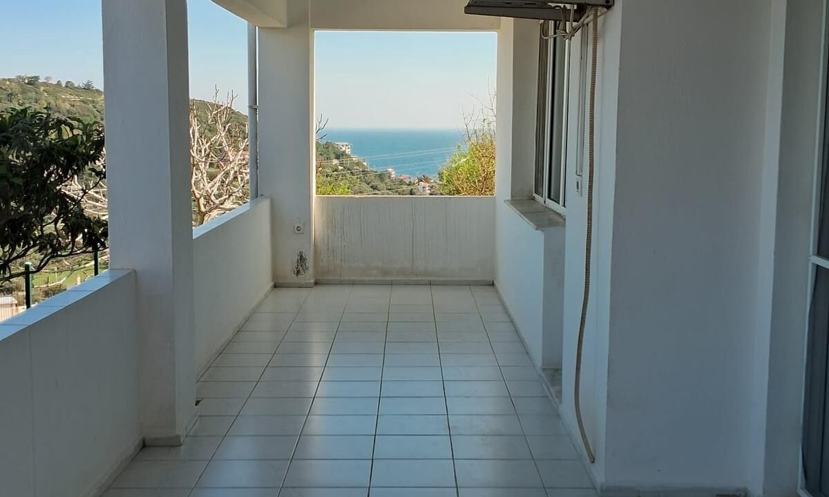 Photo of Patio Balcony in Karaburun