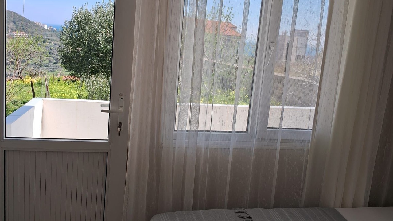 Photo of Bedroom in Karaburun