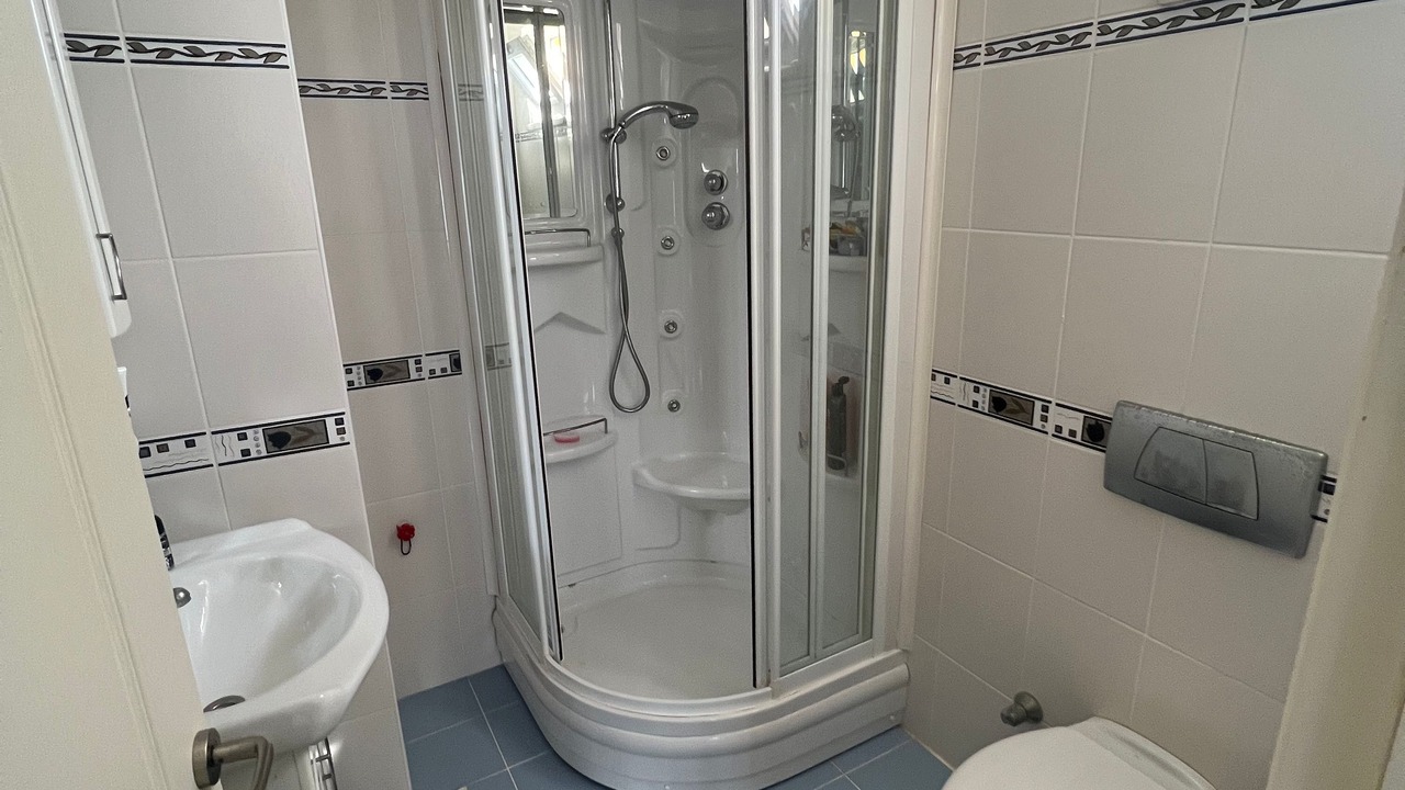Photo of Bathroom in Mahmutlar