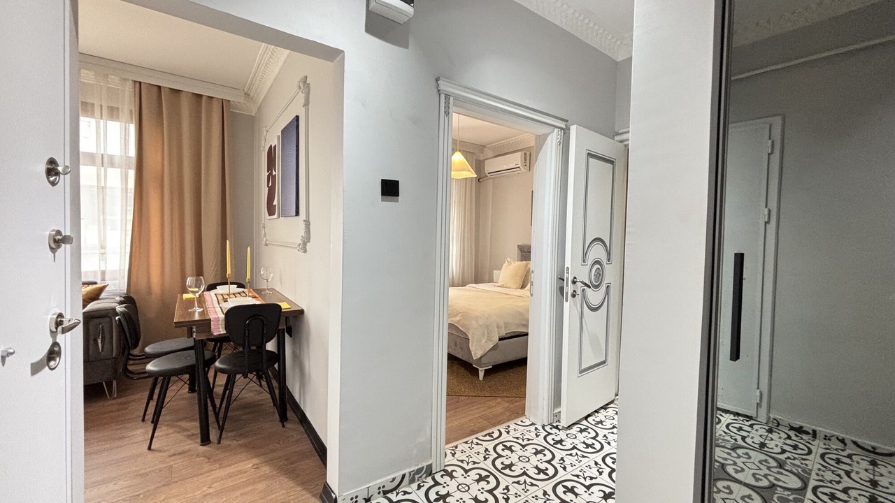 Photo of Bedroom in Galata