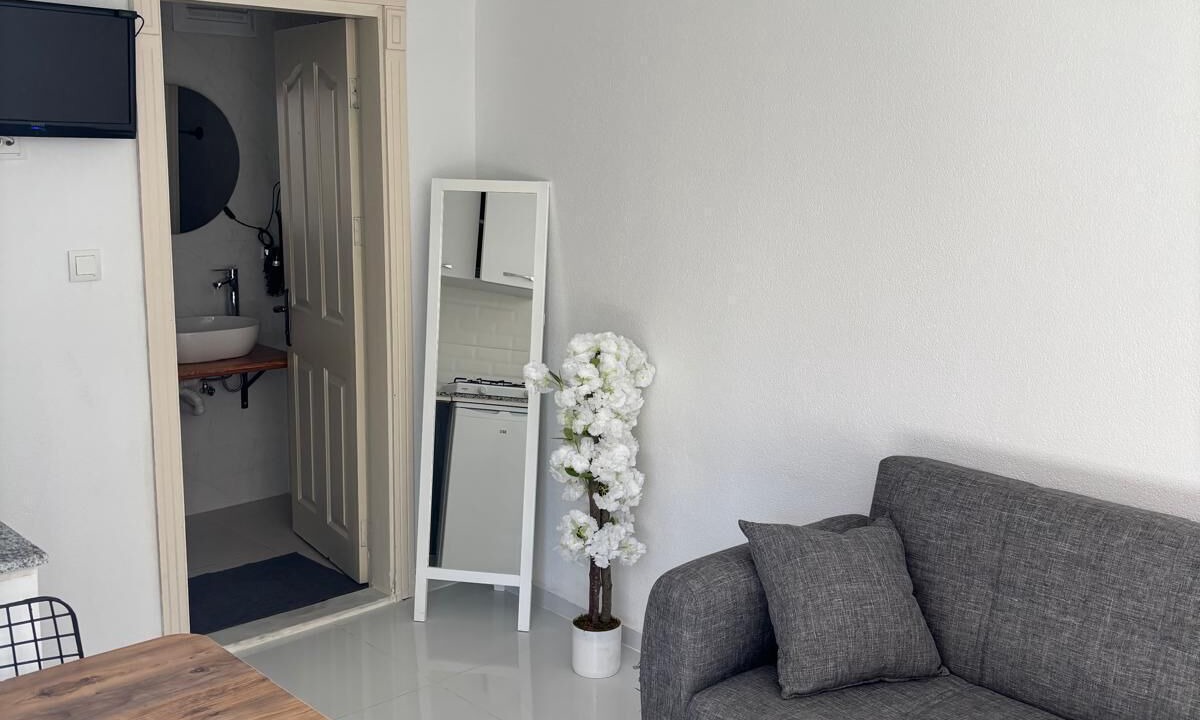 Photo of Livingroom in Armutalan
