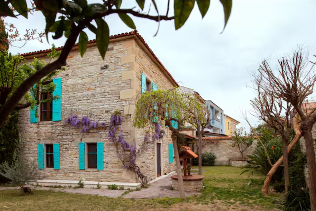 Photo of Outdoor in Yenifoca