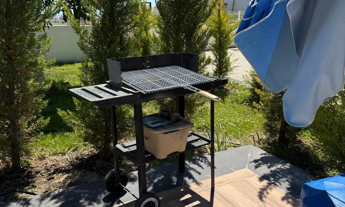Photo of Outdoor in Side