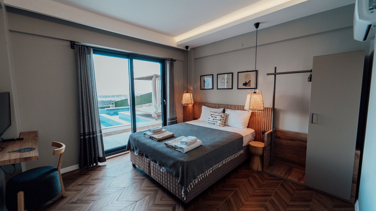 Photo of Bedroom in Finike
