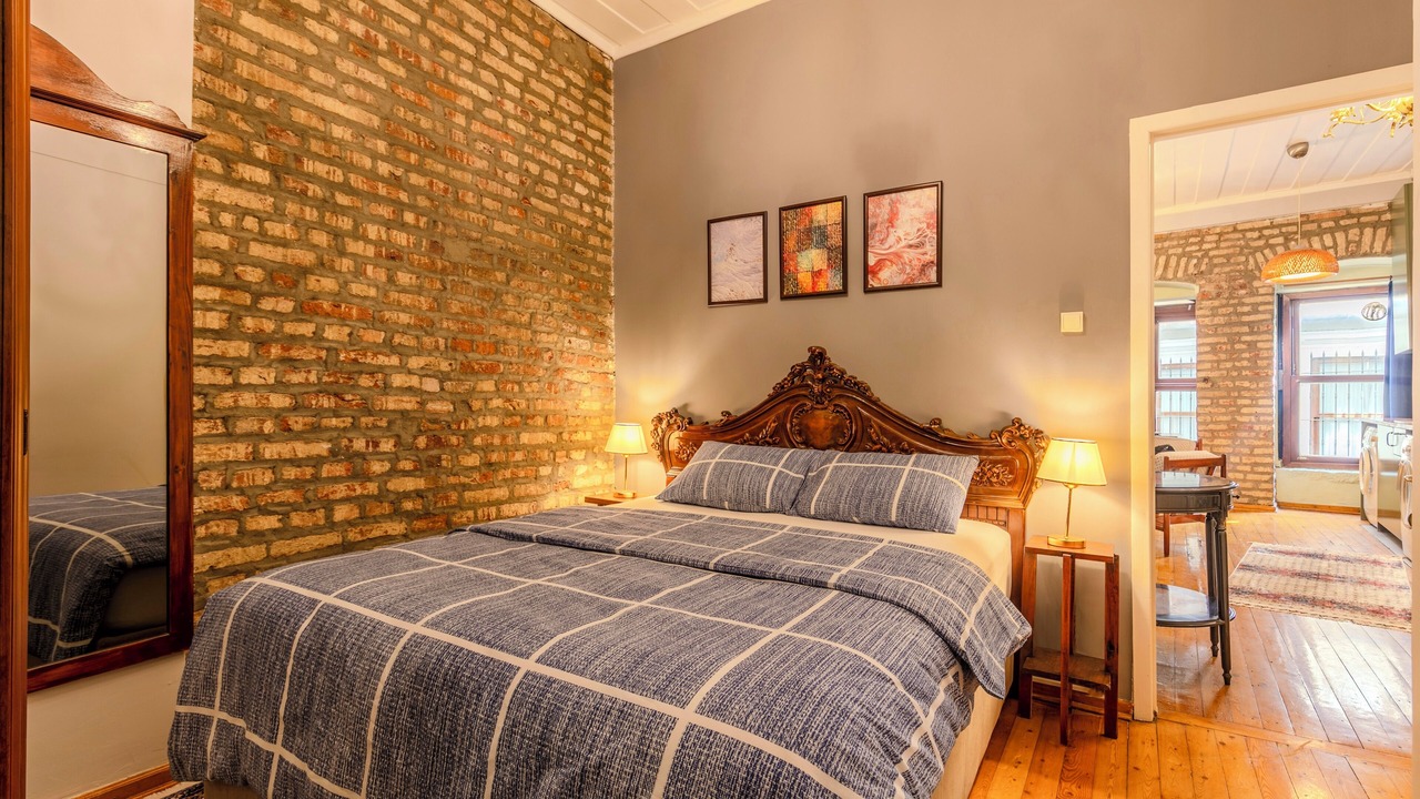 Photo of Bedroom in Galata