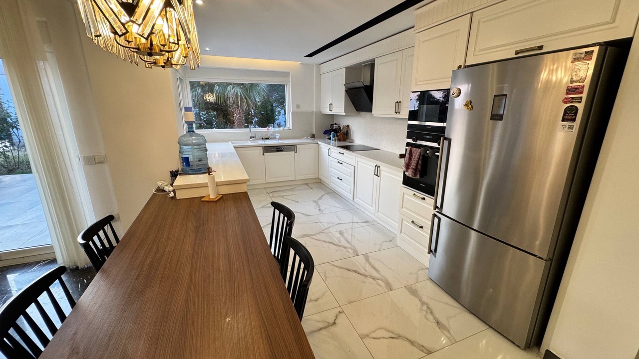 Photo of Kitchen in Seki