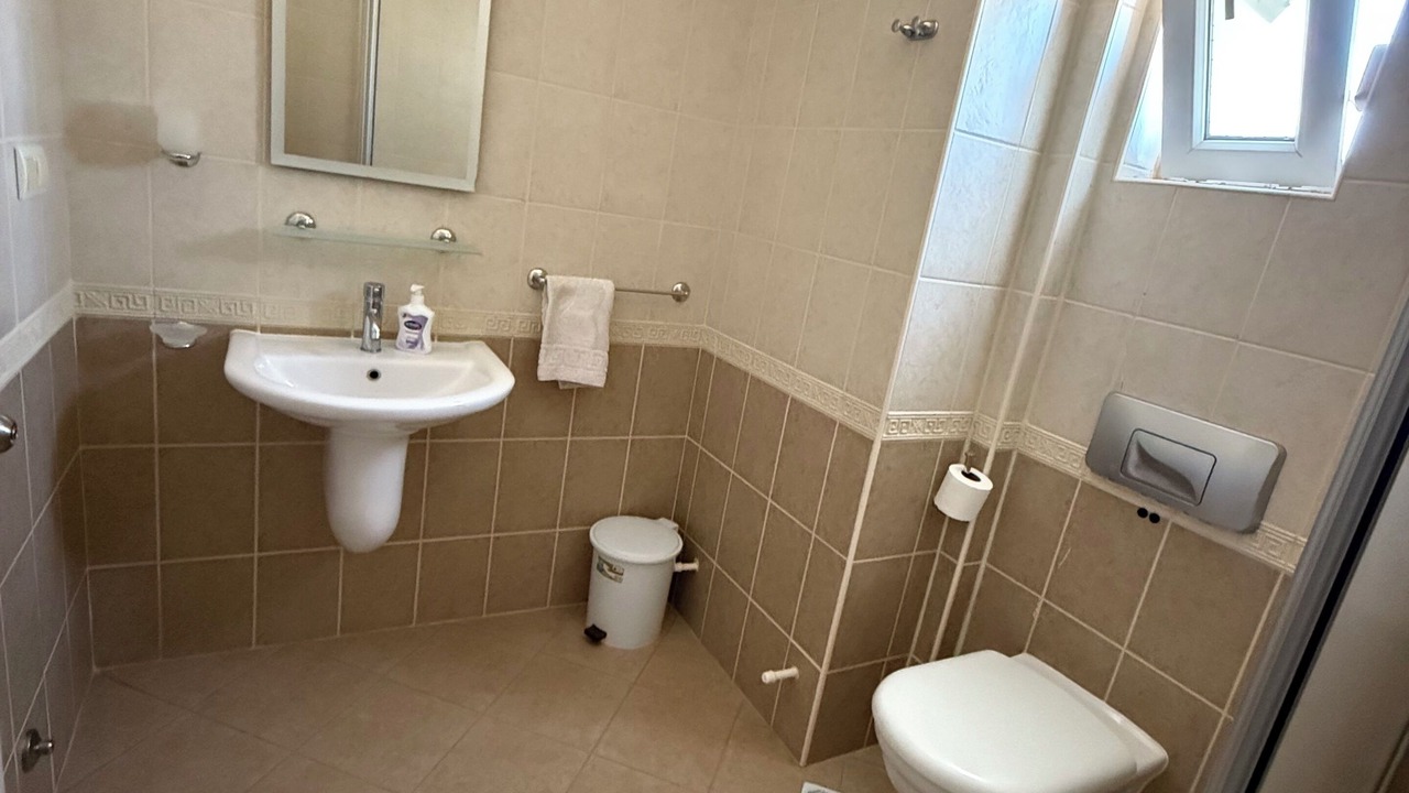 Photo of Bathroom in Side
