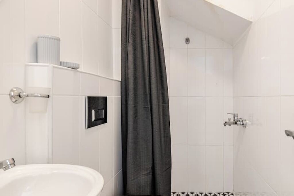Photo of Bathroom in Tophane